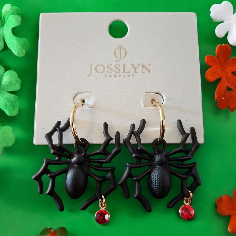 HALLOWEEN MATTE SPIDER HOOP EARRINGS